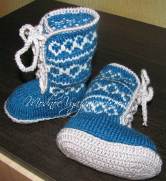Kötés gyerekek UGG csizma - modnoe vyazanie (modnoe) Kötés gyerekek UGG csizma - modnoe vyazanie