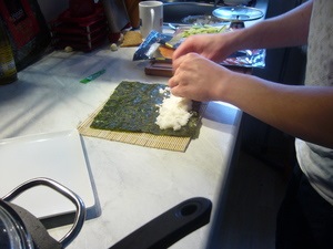 Hosomaki sushi (vékony sushi tekercs) recept fotókkal (recept) Hosomaki sushi (vékony sushi tekercs) recept fotókkal