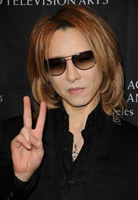 Yoshiki hayashi - j-rock band - zenei projektekben - j-rock