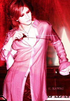 Yoshiki hayashi - j-rock band - zenei projektekben - j-rock (Hayashi) Yoshiki hayashi - j-rock band - zenei projektekben - j-rock