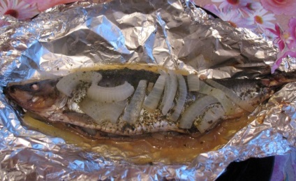 Süssük fóliába Herring fél óra (a receptet fotó) - az élelmiszer - két és két (hering) Süssük fóliába Herring fél óra (a receptet fotó) - az élelmiszer - két plusz két