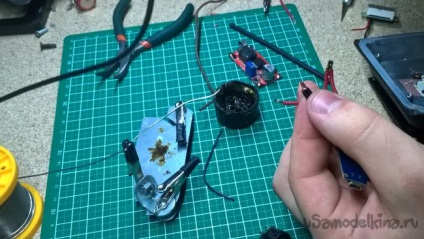 Autonóm reflektorfény vagy kamera fény a kezüket (on-kamera) Autonóm reflektorfény vagy kamera lámpa saját kezűleg