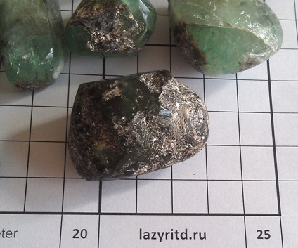 Beryl, smaragd, alexandrit hol találja az Ural kövek, yuvelirum