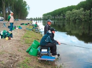 Mi szükséges éjszakai horgászat „(jellemzők éjszakai horgászat) Mi szükséges éjszakai horgászat