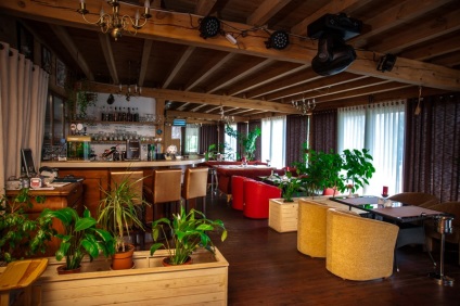 Grandi Pomodori, Mark Plaza (Grandi) Grandi Pomodori, Mark Plaza