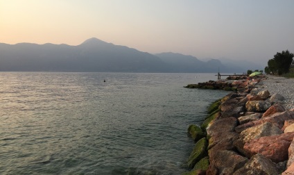 Hogyan lehet eljutni a Garda-tó, Olaszország • Jegyzetek Flyer