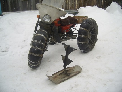 Hogyan készítsünk egy szán ki a hangya motorkerékpár (motorosszán) Hogyan készítsünk egy szán ki a motorkerékpár hangya