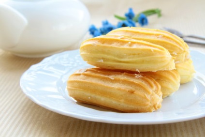 Cream puding torták receptek fotókkal, kalória (kalória) Cream puding torták receptek fotókkal, kalória