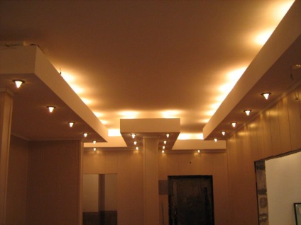 Szerelése LED világítja meg a mennyezet kezét telepítési utasításokat, fotók és videók tippek