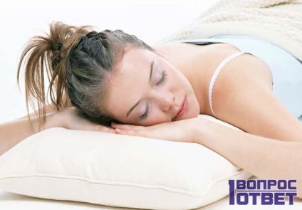Miért olyan személy rángatózás alvás közben okok rázza a szempontból a pszichológia és az idegtudomány