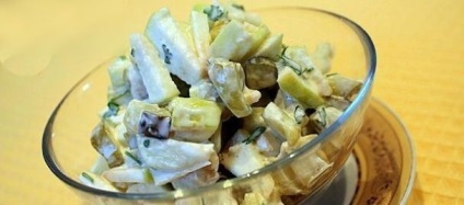 Saláta kukorica és kekszet recept