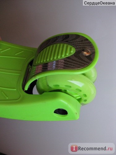 Самокат scooter maxi триколісний з світяться колесами - «шукайте річний транспорт для дитини