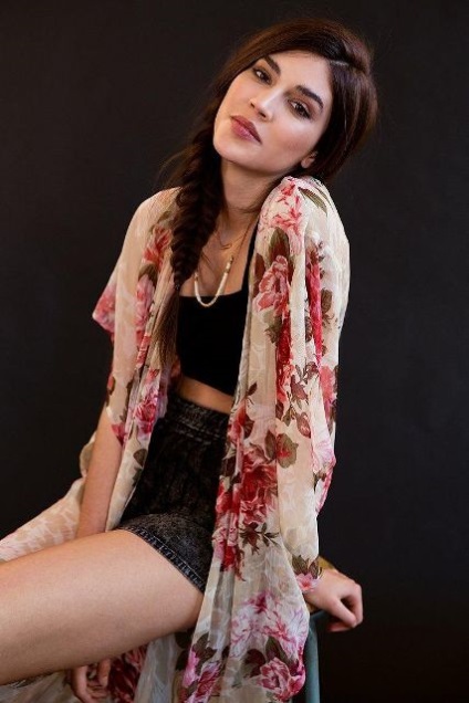 Kimono Jacket, mit viseljen könnyű nyári változat (kimono) Kimono Jacket, mit viseljen könnyű nyári változata