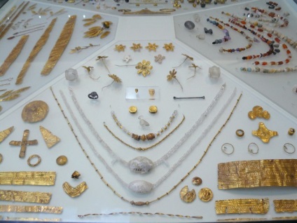 Régészeti Múzeum Heraklion híres gazdag gyűjteménye műtárgyak a minószi (Heraklion) Régészeti Múzeum Heraklion híres gazdag gyűjteménye műtárgyak a minószi