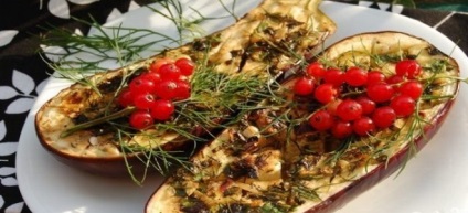Padlizsán a grill - pác recepteket és sült ételek a grill és nyárs (padlizsán) Padlizsán a grill - pác receptek sütés ételek és nyársak a grill