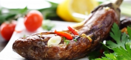 Padlizsán a grill - pác recepteket és sült ételek a grill és nyárs (nyárs) Padlizsán a grill - pác receptek sütés ételek és nyársak a grill