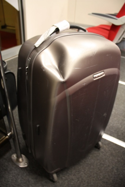 Mi a teendő, ha kap egy sérült bőröndöt blog Anna Romanova