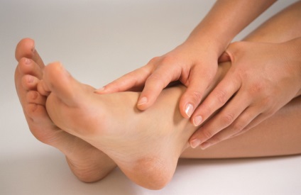 Tinea pedis (ujjak közötti gombás fertőzés) tinea pedis