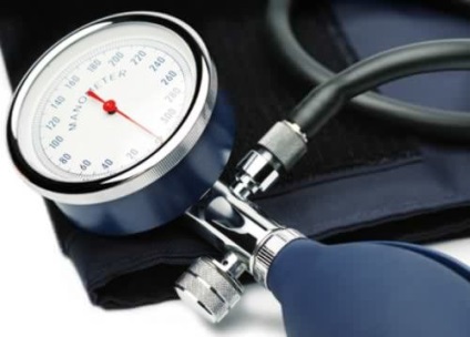 A magas vérnyomás, mint egy alacsonyabb nyomású, mint a magas nyomású okoz fokozott nyomást szelíd