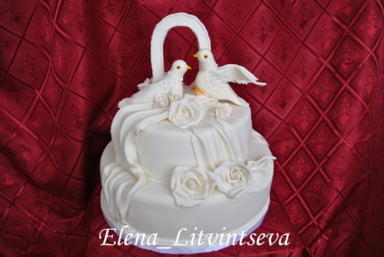 Galambokat cukor öntött torta (galambok) Galambokat cukor masztix torta