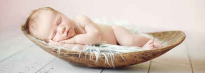 A baba nem alszik napközben lehetséges okokat és módon segíteni a gyermek