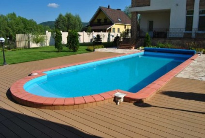 Mivel a hő a vizet a medencében a ház fűtési módszerek, melegítők (pool) Mivel a hő a vizet a medencében a ház fűtési módszerek, melegítők