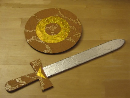 Hogyan készítsünk egy kard kifogyott a papír, labda, fából, kartonból - fa  fényes gyémánt lézer papír