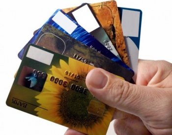 Hogyan válasszuk ki a műanyag kártya Takarékpénztár - tudjuk, hogyan!