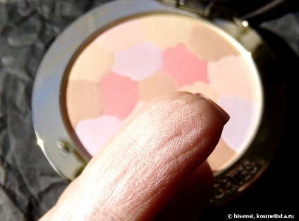 Préselt por tökéletes ragyogást Guerlain meteoritok kompakt fény-felfedve por a (aurora) Kompakt por tökéletes ragyogást Guerlain meteoritok kompakt fény felfedi por
