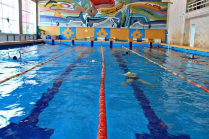 A legjobb medencék Novoszibirszkben, ahol regisztrálnia úszás