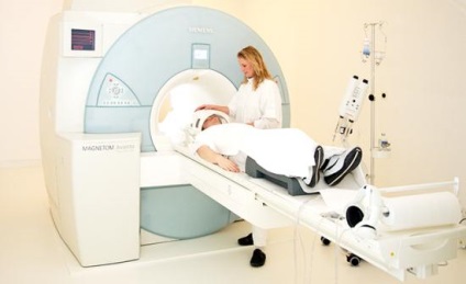 Tekintse MRI az agy -, amely megmutatja