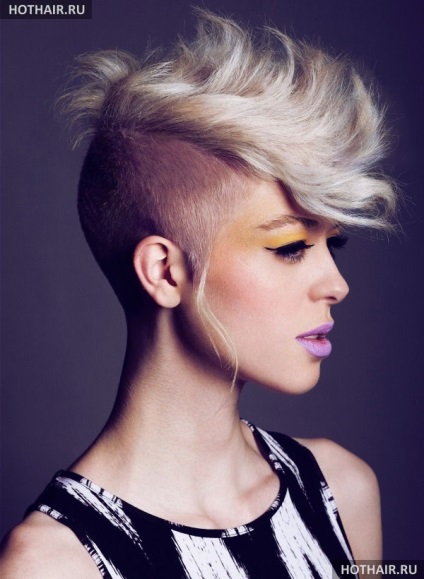 Nagyon rövid női hajvágás fiúknak (fotó) (haircut) Nagyon rövid női hajvágás fiúknak (fotó)