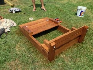 Ő épített egy furcsa ajtó az udvar közepén! Eredmény kénytelen szomszédok obzavidovatsya (sandbox) Ő épített egy furcsa ajtó az udvar közepén! Az eredmény tette a szomszédok obzavidovatsya