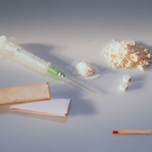Ópiumfüggőség szakaszában a függőség, a kezelés következményeit opiát-használat