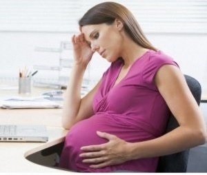 Miért fáj a feje a terhesség alatt, hogy mit kell csinálni a migrént, mikor kell orvoshoz
