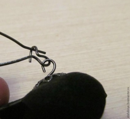 Egyszerű, de látványos fülbevaló egy bőr - tisztességes iparos - kézzel készített, kézzel készített