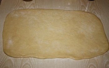 Cukor Bun, hogyan kell főzni - egy bevált recept lépésről lépésre képekkel a finom blog (zsemle) Cukor Bun, hogyan kell főzni - egy bevált recept lépésről lépésre képekkel a finom blog