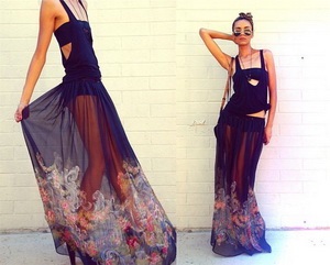 Abból, amit viselni chiffon szoknya (szoknya) Abból, amit viselni chiffon szoknya