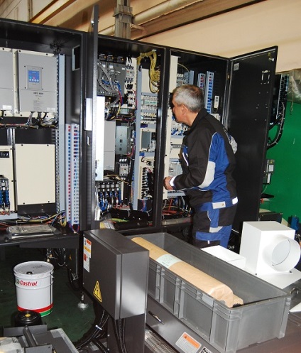 Okuma gép karbantartás felkészülés bontást, és mentse a szolgáltatás