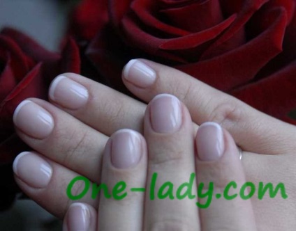 Nail megerősítése Biogel (Biogel) Erősítése Biogel körmök