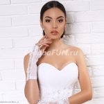 Fontos kérdések megjelenése a menyasszony (a menyasszony esküvői kép) Fontos kérdések megjelenése a menyasszony