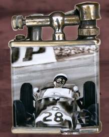 Világosabb Zippo mint egy műalkotás (munka) Világosabb Zippo mint műalkotás