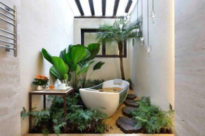 Friss virágok egy fürdőszoba nélküli ablakok kialakítása helyszíneket és az őket gondozó