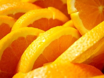 Апельсини користь і шкода для здоров'я, вплив на організм, калорійність, корисні властивості і