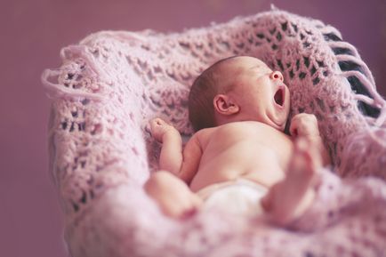 Jak zarejestrować noworodka w mieszkaniu (małżeństwo przepisywane różne miejsca) Jak zarejestrować noworodka w mieszkaniu