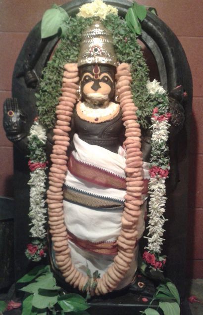 108 Vada Mala - offrande collier de perles pour Hanuman - Star Sai