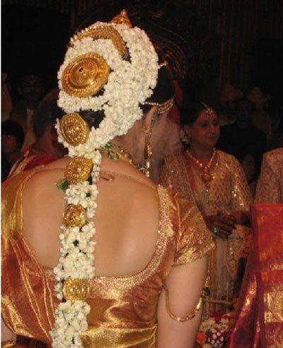 10 belles coiffures sud de l'Inde pour les filles (différents types de coiffures pour les filles indiennes au sud) 10 belles coiffures pour les filles sud de l'Inde