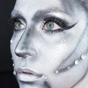 10 Fierce Idées de maquillage Halloween chat