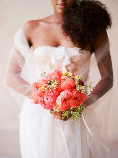 10 Conseils pour économiser de l'argent pour la création d'arrangements floraux de mariage, bricolage