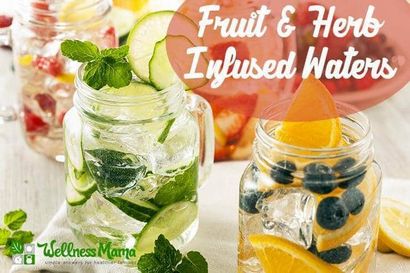 10 Refreshing angereichertes Wasser Rezept (mit Frucht - Kräuter!)